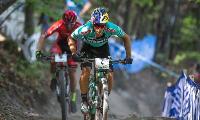 Il vincitore degli Internazionali d'Italia Series 2017 Marco Aurelio Fontana in azione a Nalles - (Credits: Michele Mondini)